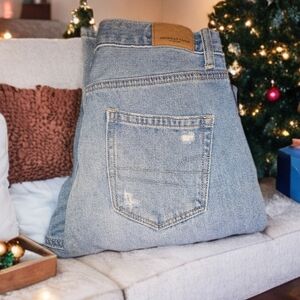 American Eagle Outfitters Boyfriend Jeans - Light Denim